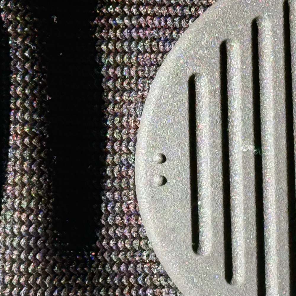 Yeezy Pods - Picture 2 of 11